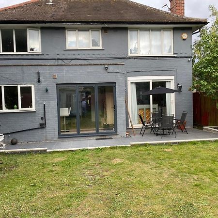 Large Family Home Near Richmond Park 新莫尔登 外观 照片