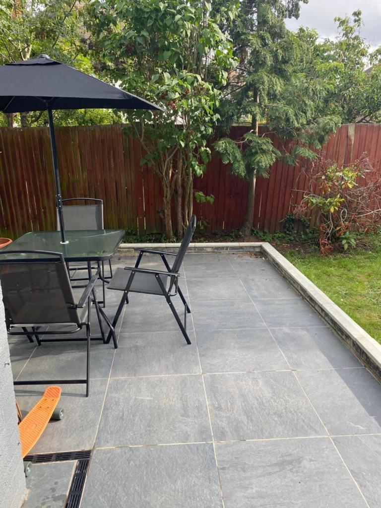 Large Family Home Near Richmond Park 新莫尔登 外观 照片