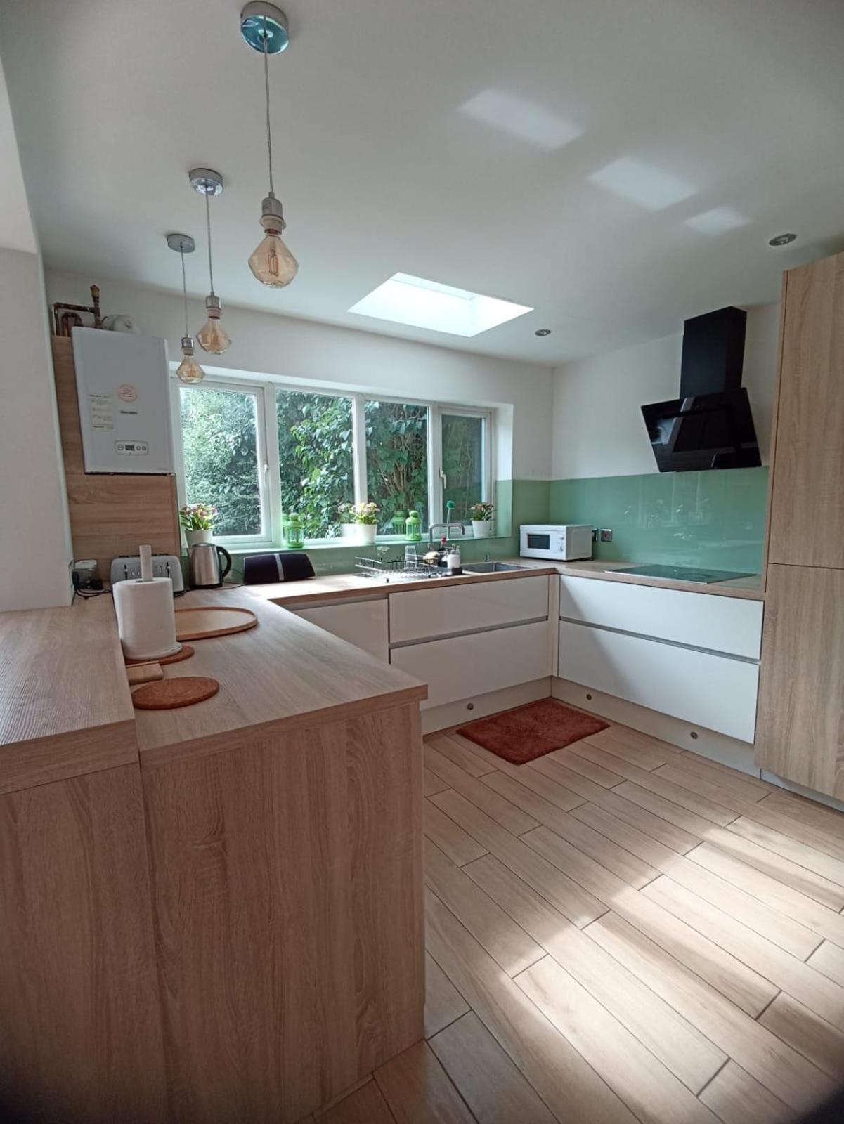 Large Family Home Near Richmond Park 新莫尔登 外观 照片